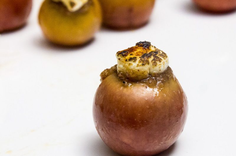 Indian Spiced Baked Apples 